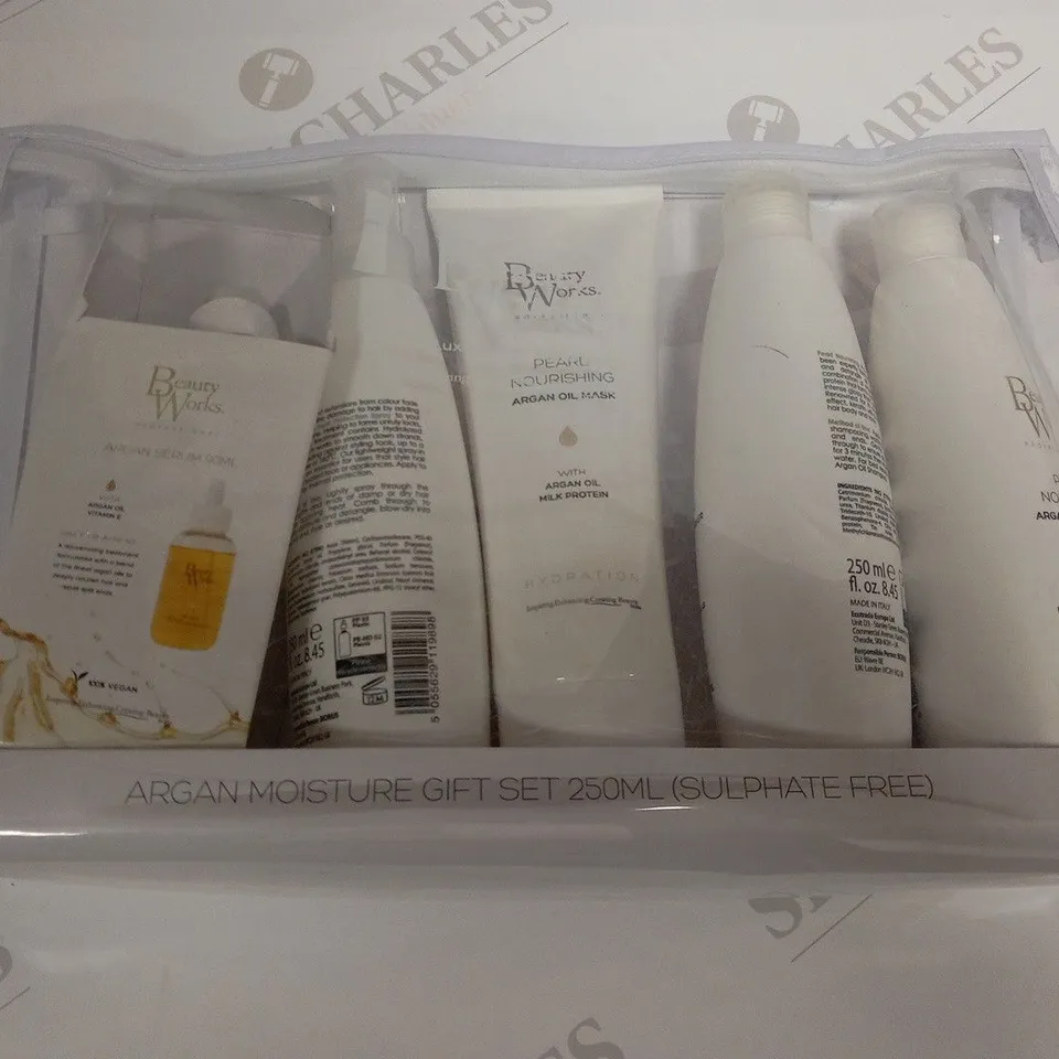 BOXED BEAUTY WORKS ARGAN MOISTURE GIFT SET