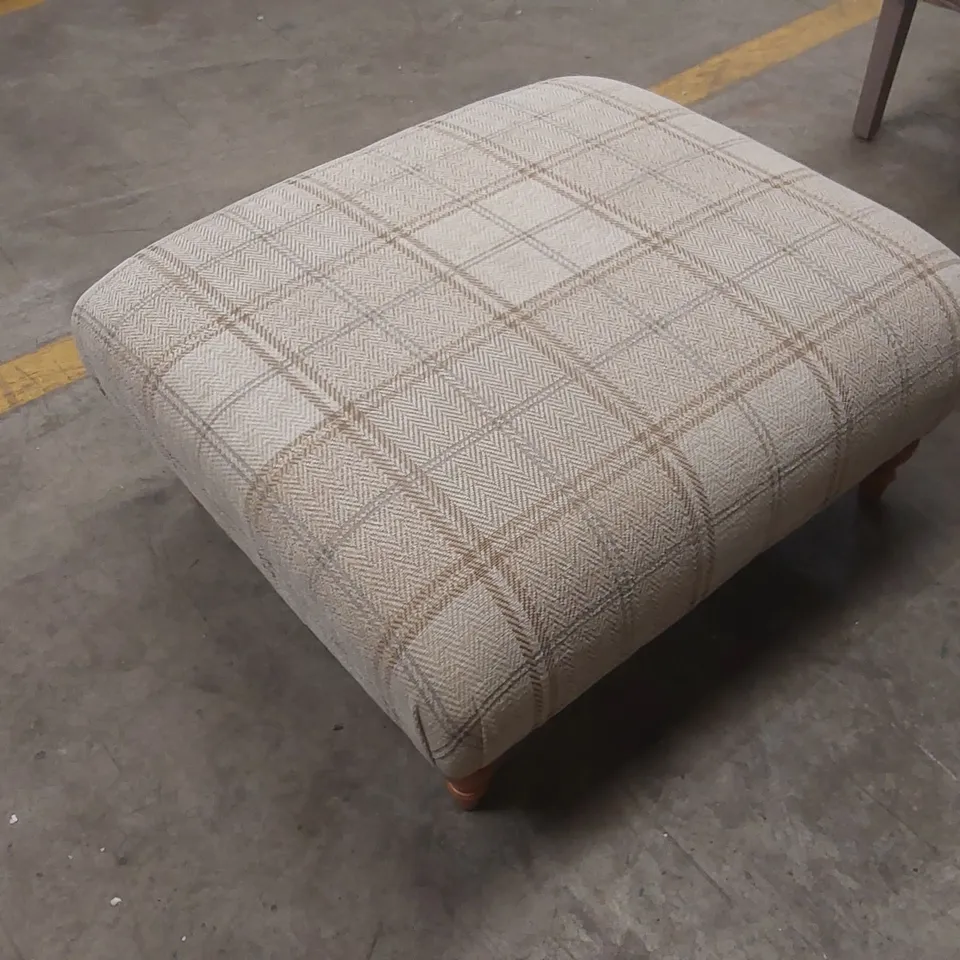 PARKER KNOLL UPHOLSTERED FOOTSTOOL