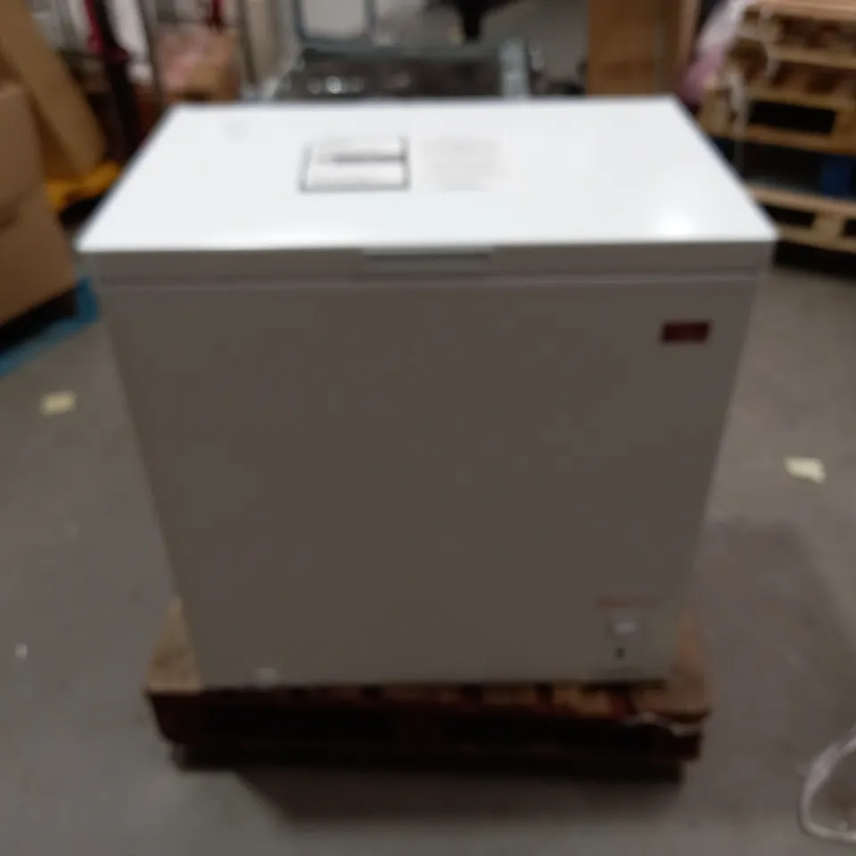 RUSSELL HOBBS RH198CF3003 198L CHEST FREEZER COLLECTION ONLY