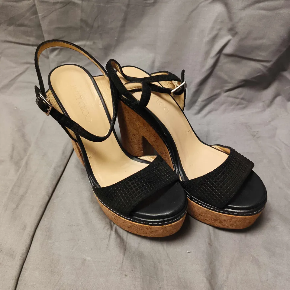 JIMMY CHOO PLATFORM HEEL SHOES - 7