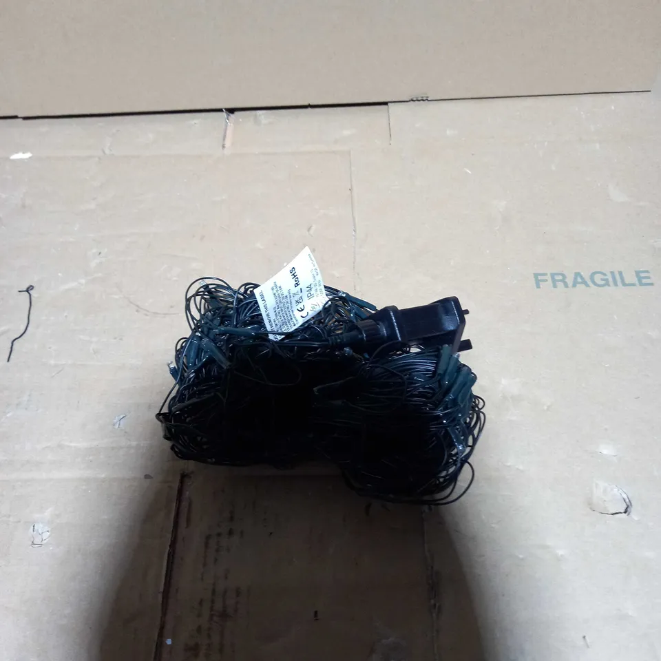 160 NET CURTAIN LED INSIDE OUTSIDE
