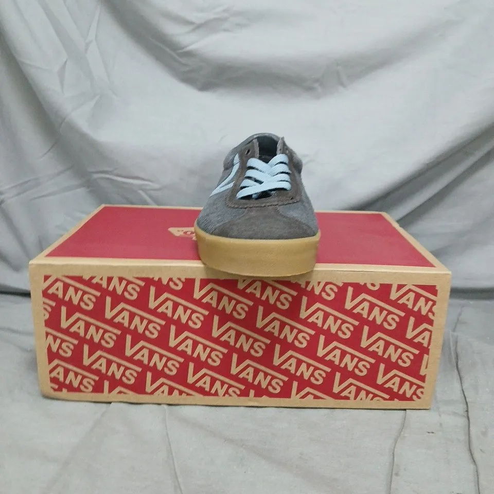 BOXED PAIR OF VANS TRAINERS – GREY SUEDE WITH LIGHT BLUE LACES - SIZE 5