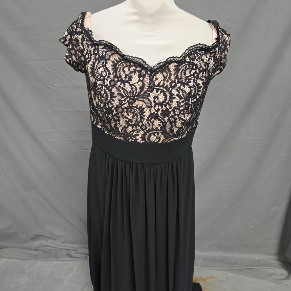 JS BOUTIQUE LACEY DRESS - SIZE 10