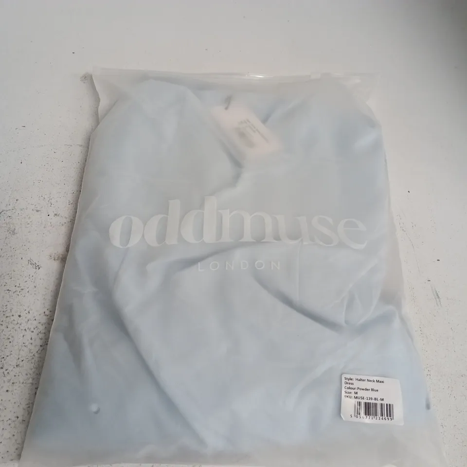 BAGGED ODDMUSE HALTER NECK MAXI DRESS IN POWDER BLUE - MEDIUM