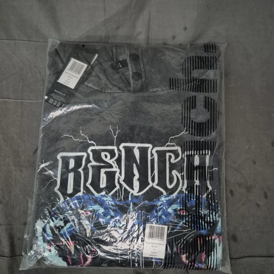 BENCH GRAPHIC HOODIE IN DARK GREY SIZE MEDIUM