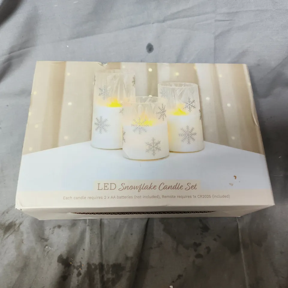 LED SNOWFLAKE CANDLE SET WITH REMOTE
