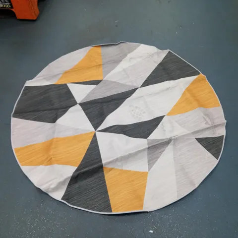 CURCULAR MODERN DESIGN RUG IN YELLOW, WHITE, AND GREY
