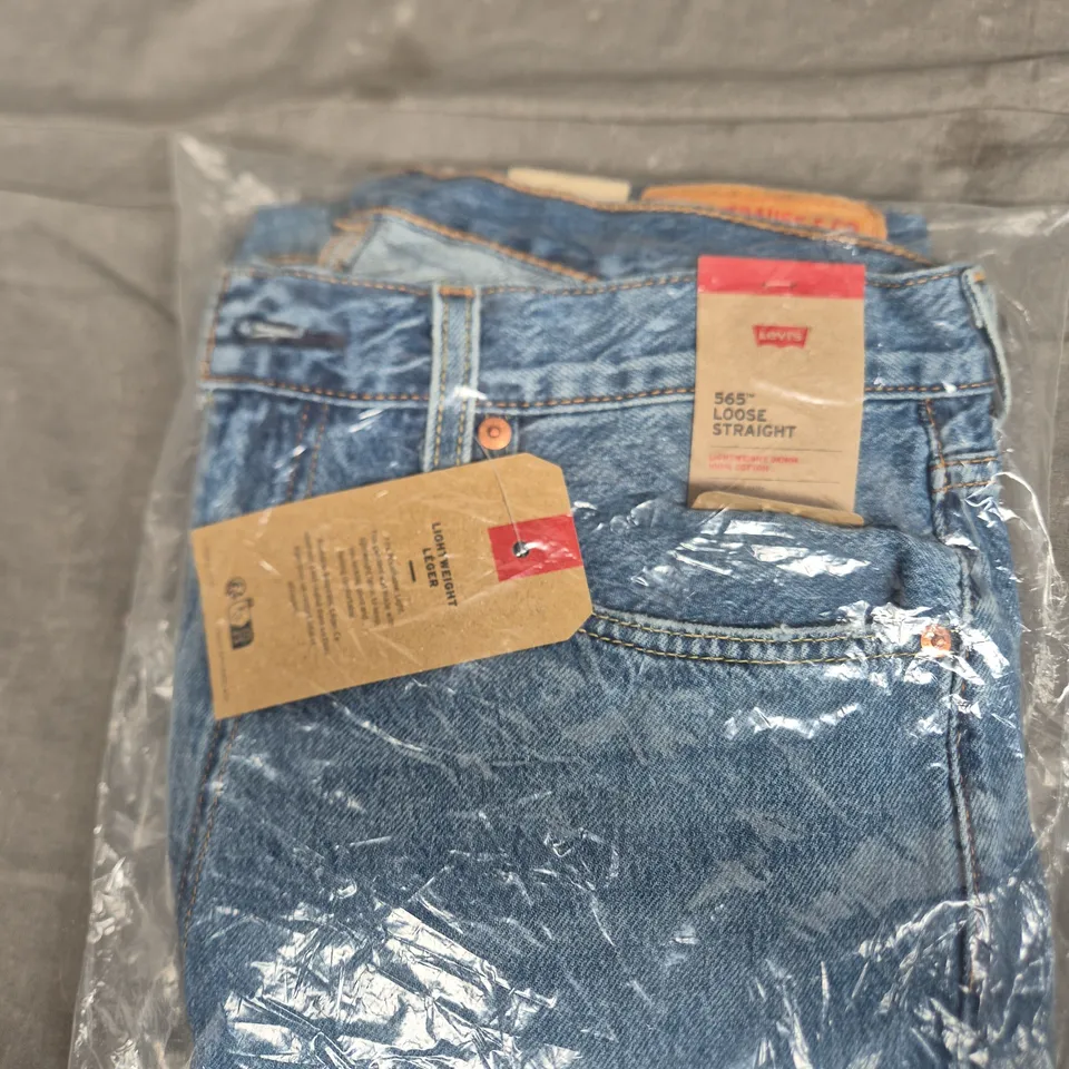 LEVI STRAUSSE STRAIGHT LOOSE FIT DENIM JEANS - BLUE - SIZE 32 REGULAR