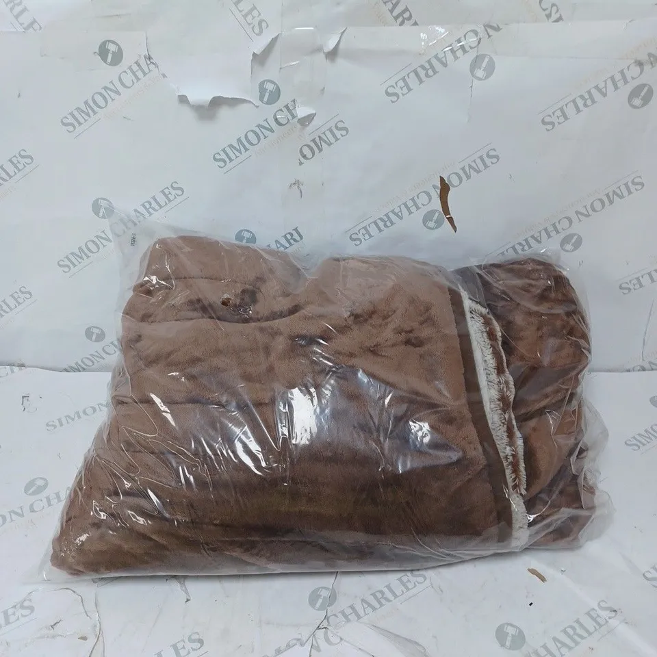 BOXED COZEE HOME LUXURY HEATED THROW IN NEUTRAL/BROWN