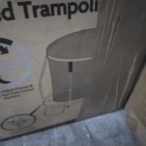 BOXED 8FT QUAD LOK GALVANISED TRAMPOLINE 