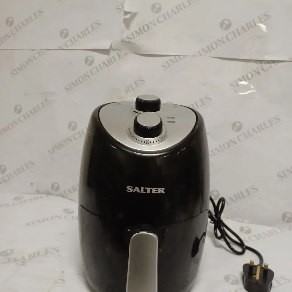 SALTER EK2817 COMPACT HOT AIR FRYER