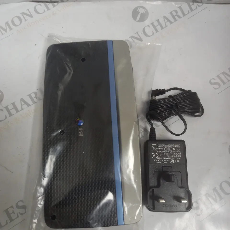 BT BROADBAND WIFI BOX WITH PLUG 