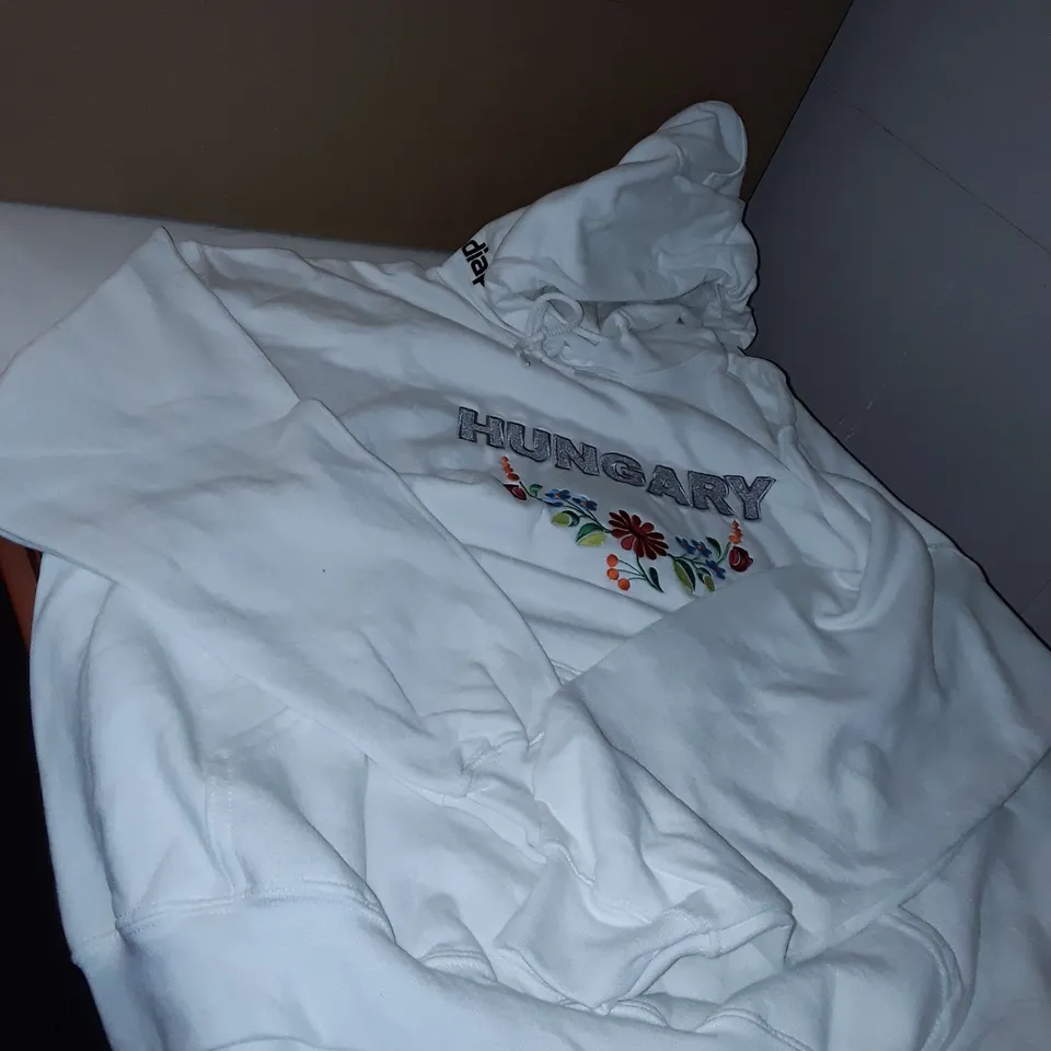 WHITE BRANDED HOODIE LARGE