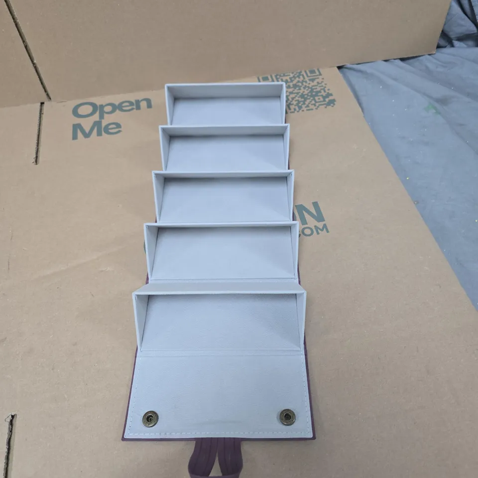 BOX OF 12 JEWELLERY ORGANIZERS 