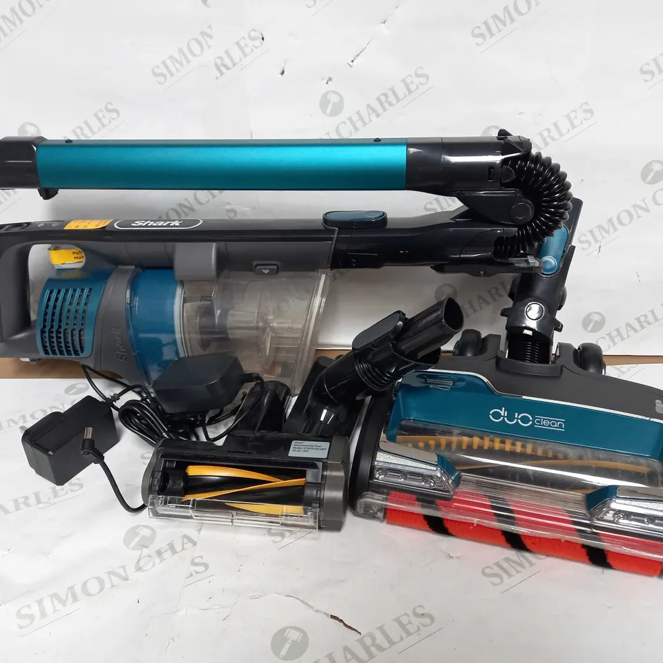 SHARK DUOCLEAN UPRIGHT VACUUM CLEANER CORDLESS 
