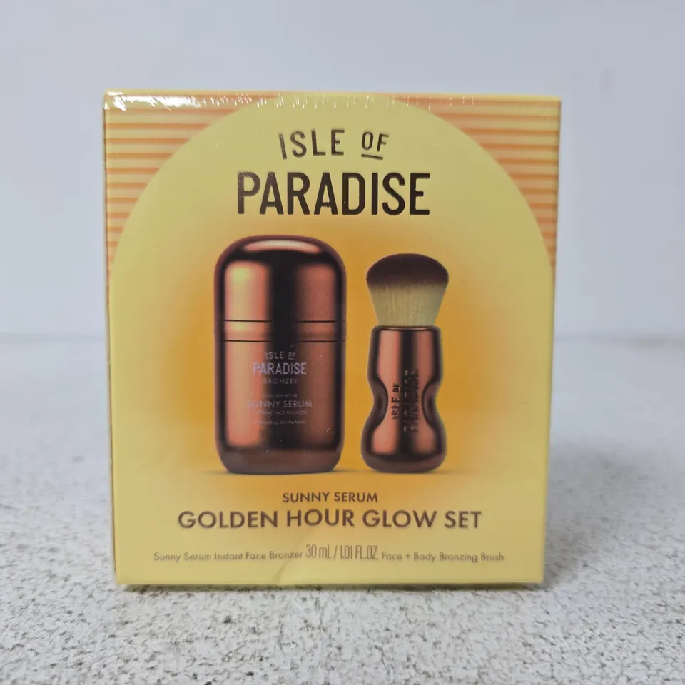 SEALED ISLE OF PARADISE SUNNY SERUM GOLDEN HOUR GLOW SET