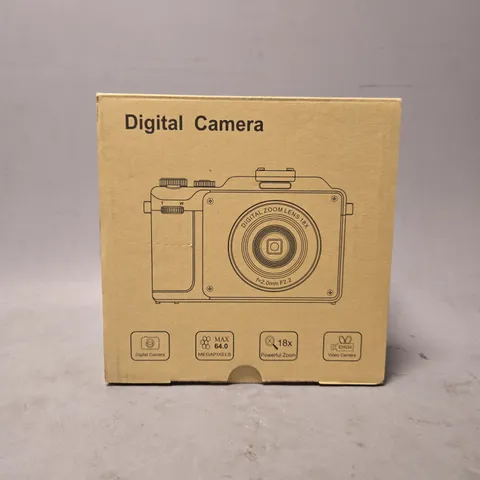 BOXED DUAL LENS DIGITAL CAMERA IN BLACK 