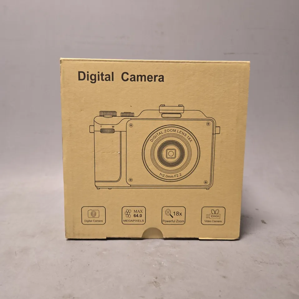 BOXED DUAL LENS DIGITAL CAMERA IN BLACK 