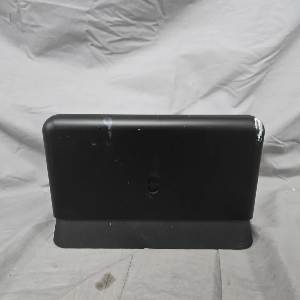 EE HOME NETWORKING ROUTER – BLACK WITH 4 LAN PORTS 