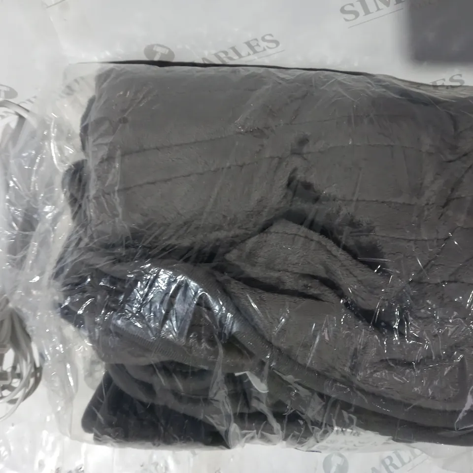 BOXED COZEE HOME VELVETSOFT HEATED THROW IN CHARCOAL