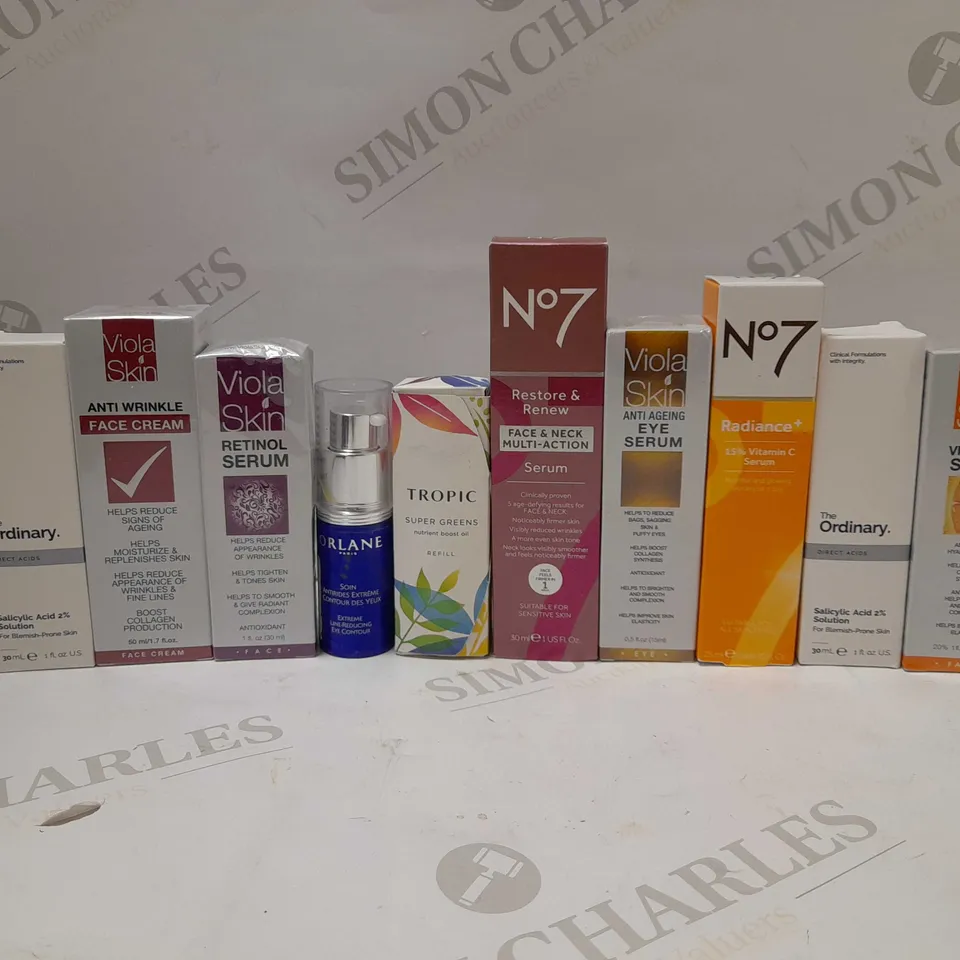 LOT OF APPROX 12 ASSORTED SKINCARE PRODUCTS TO INCLUDE NO7 VITAMIN C SERUM, VIOLA SKIN RETINOL SERUM, TROPIC NUTRIENT BOOST OIL. ETC