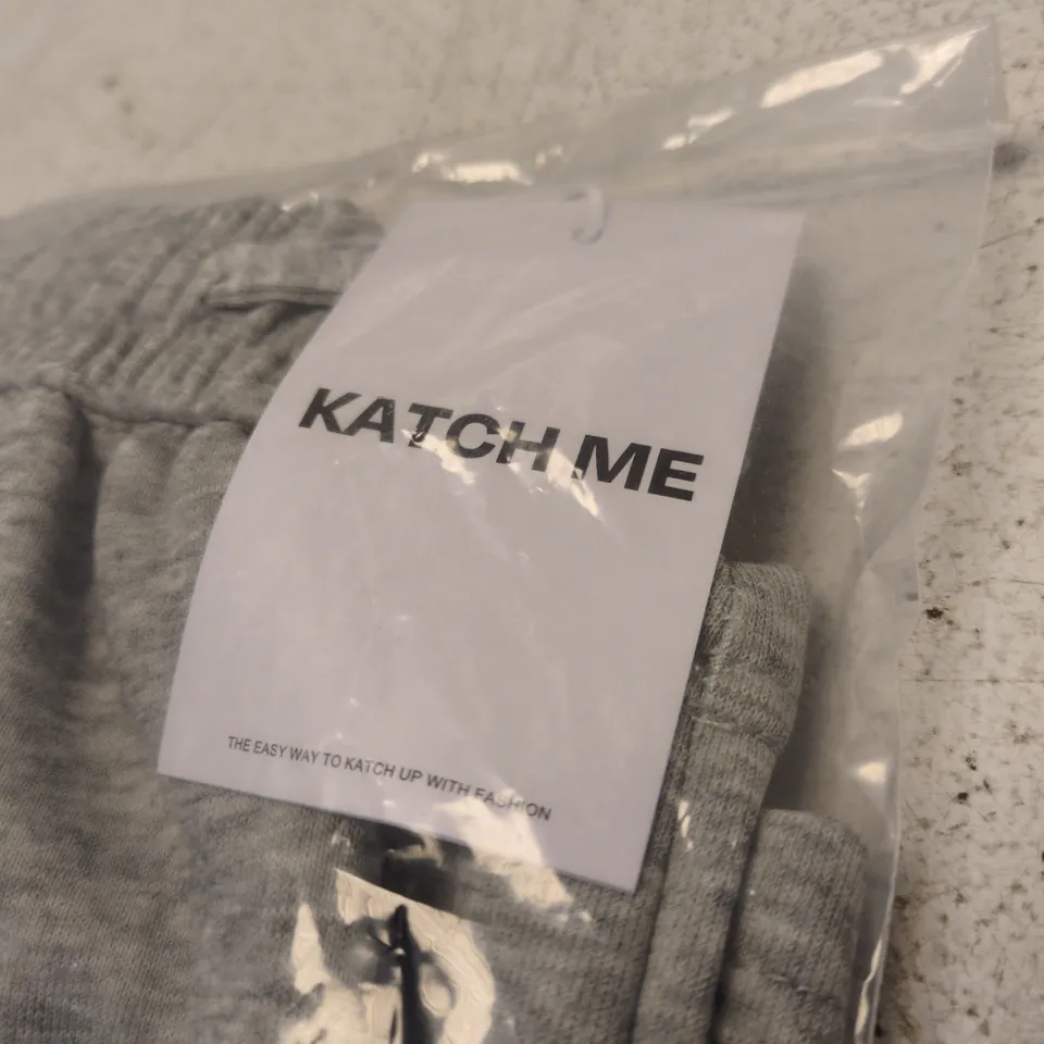 KATCH ME GREY JOGGERS (LIGHT GREY) – BRAND TAG ATTACHED - L