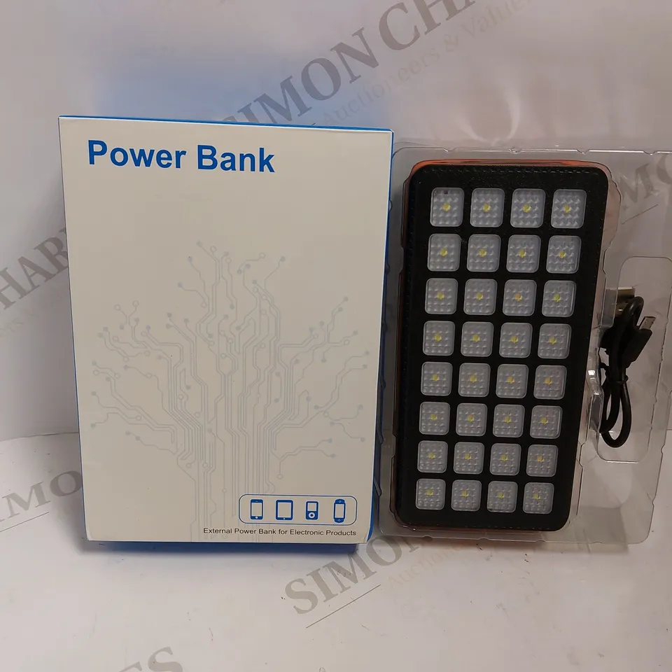 BOXED EXTERNAL SOLAR POWER BANK - PS-900 30000 MAH