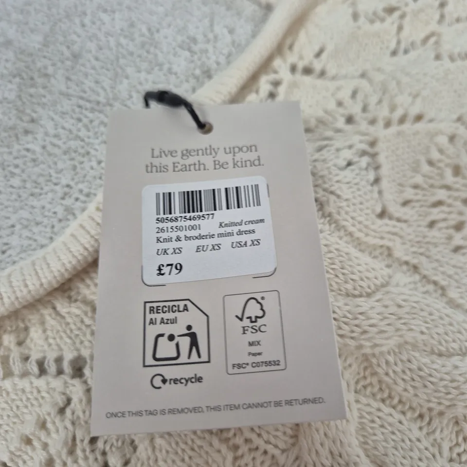 NOBODY'S CHILD KNITTED CREAM DRESS – UK XS (EU XS, US XS)
