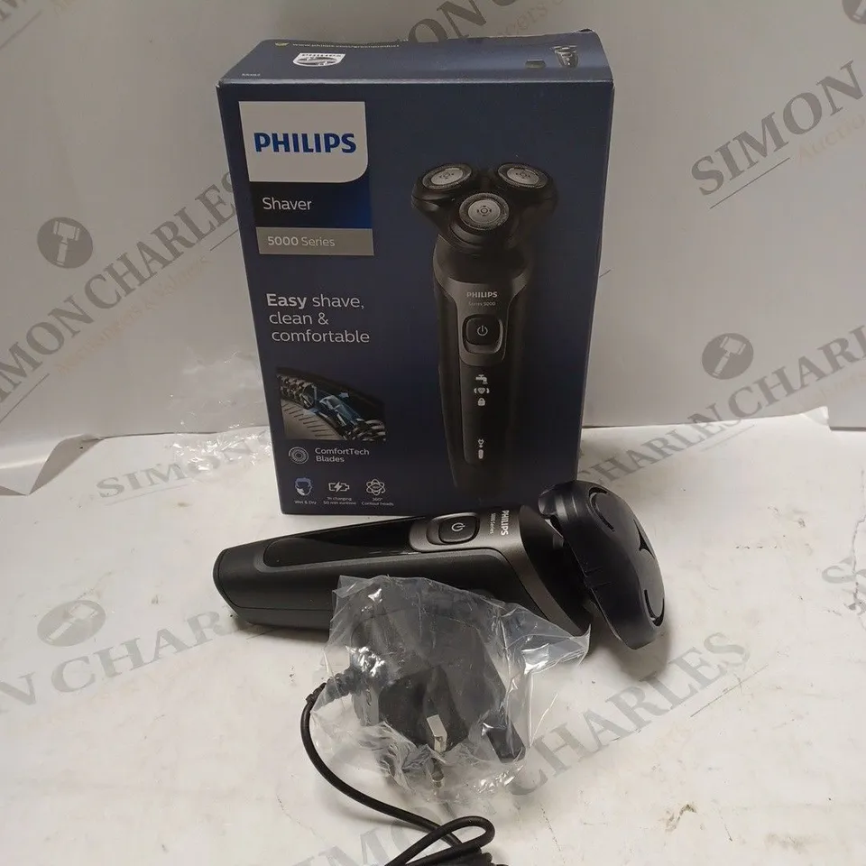 PHILIPS 5000 SERIES SHAVER 