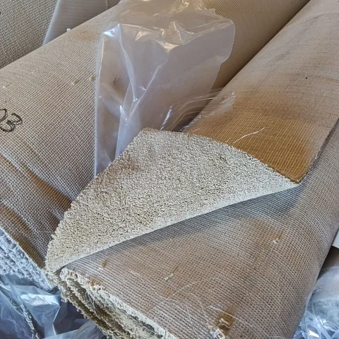 ROLL OF QUALITY PINNACLE AB CARPET // APPROX SIZE: 5.0 X 5.25m