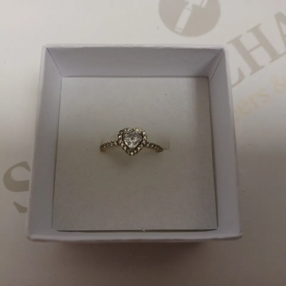 PANDORA ELEVATED HEART RING