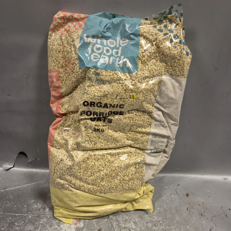 SEALED WHOLE FOOD EARTH ORGANIC PORRIDGE OATS - 3KGS 