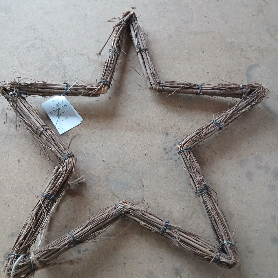 APPROXIMATELY 48 BRAND NEW GISELA GRAHAM STAR WREATHS