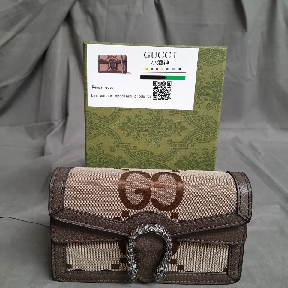 BOXED GUCCI STRAPPED BAG 