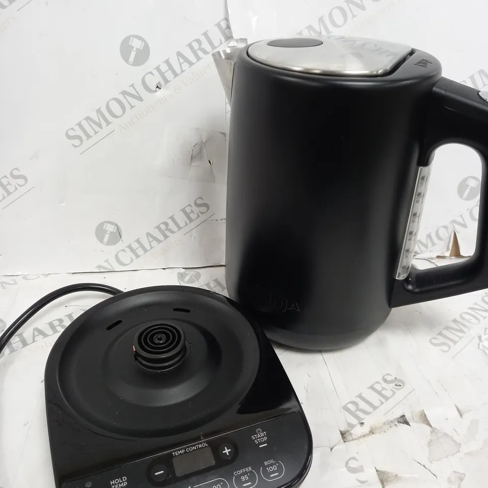 BOXED NINJA PERFECT TEMPERATURE KETTLE KT200UK