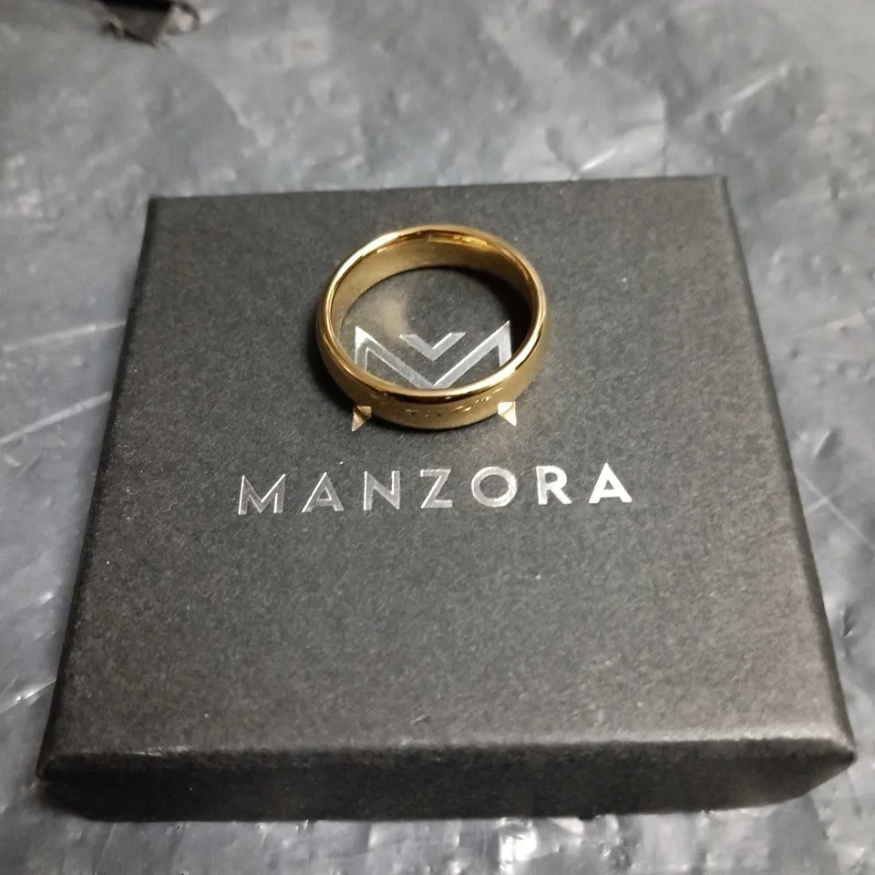MANZORA TUNGSTEN GOLD TONE RING