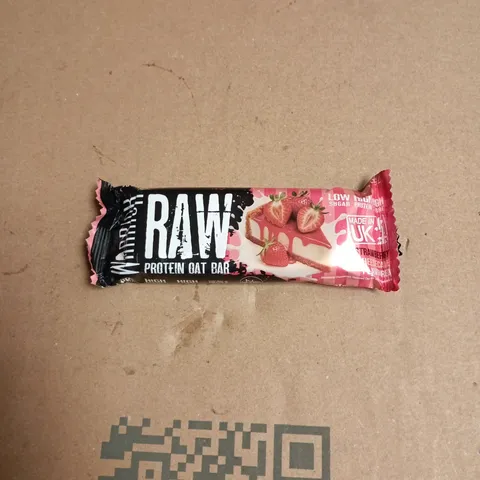 CASE OF 12 WARRIOR RAW PROTEIN OAT BARS - STRAWBERRY CHEESECAKE FLAVOUR 