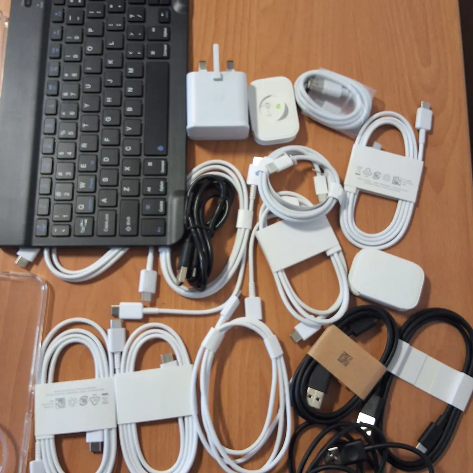LOT OF ASSORTED MOBILE PHONE ACCESSORIES TO INCLUDE CABLES, CHARGERS, COVERS AND SCREEN PROTECTORS