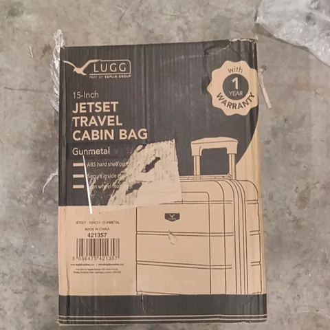 BOXED SUITCASE GUNMETAL