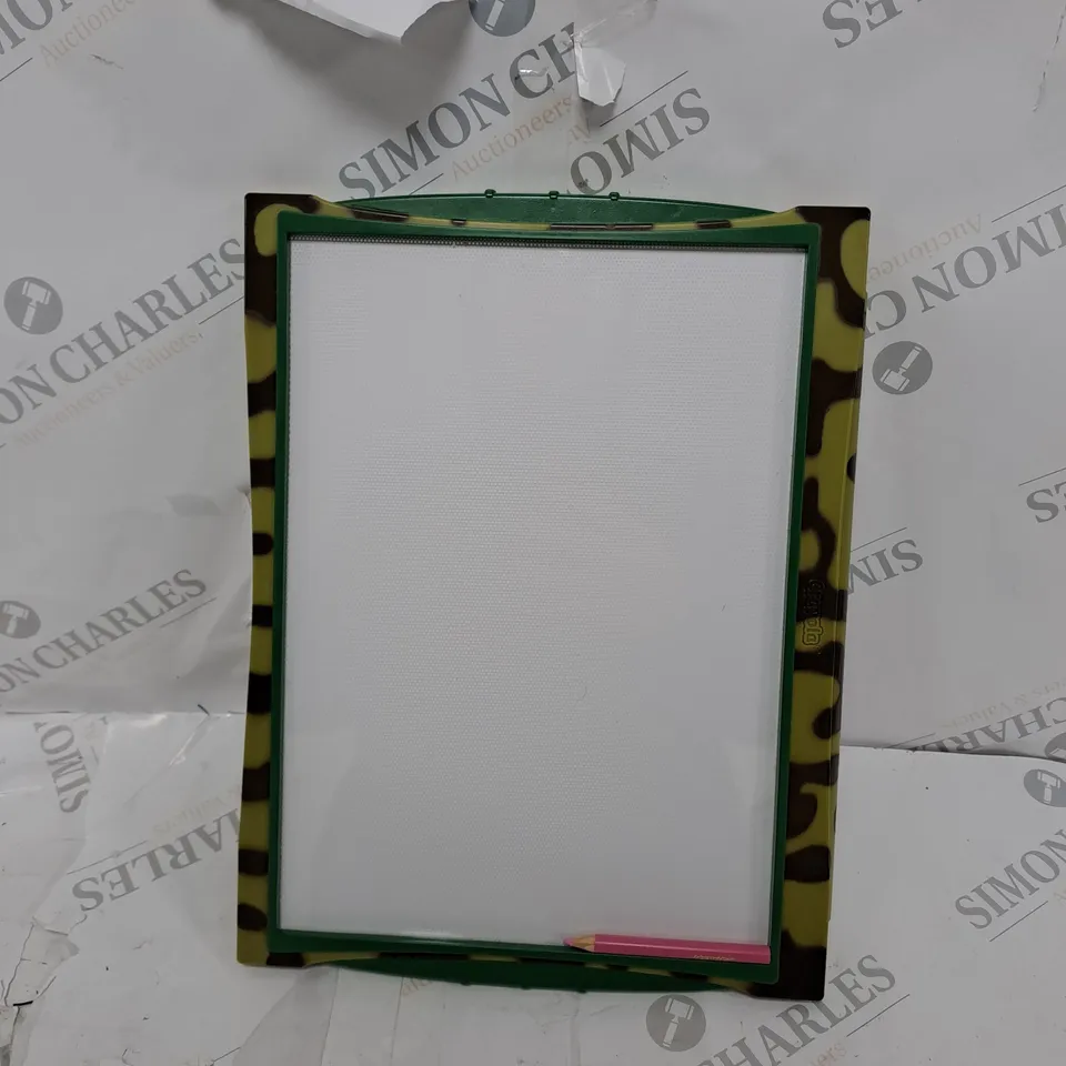 BOXED CRAYOLA DINOSAUR LIGHT-UP TRACING PAD RRP £26.99