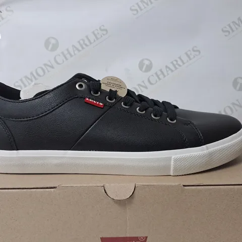 BOXED PAIR OF LEVI WOODWARD BLACK TRAINERS - SIZE 9