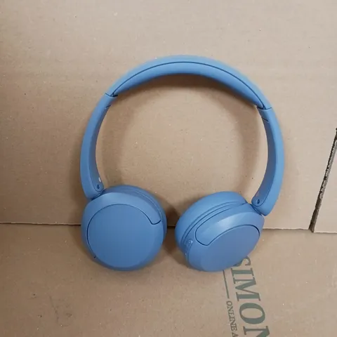 BOXED SONY WH-CH520 WIRELESS BLUETOOTH HEADPHONES 