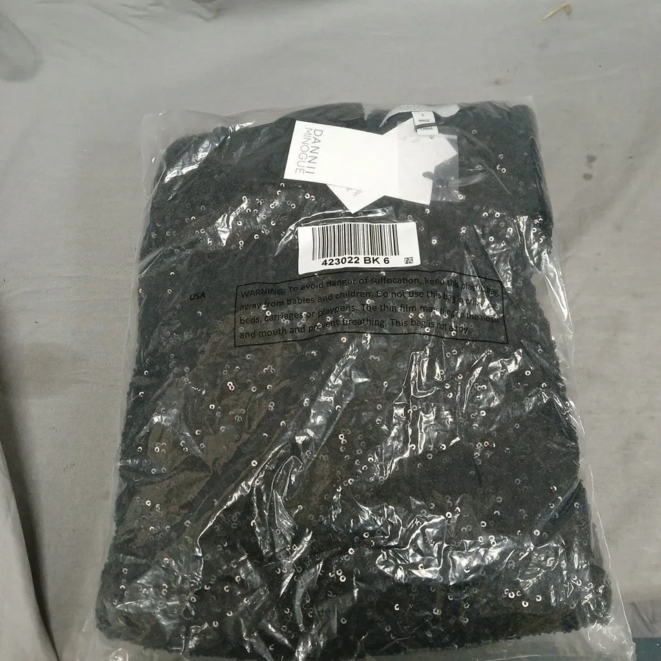 DANNI MINOGUE SEQUIN DRESS – BLACK, UK SIZE 6 