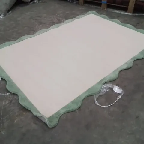 QUALITY DESIGNER AREA RUG - APPROXIMATELY 220X160CM