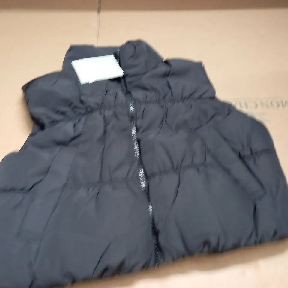 H&M CROPPED BLACK PADDED GILET - EUR S