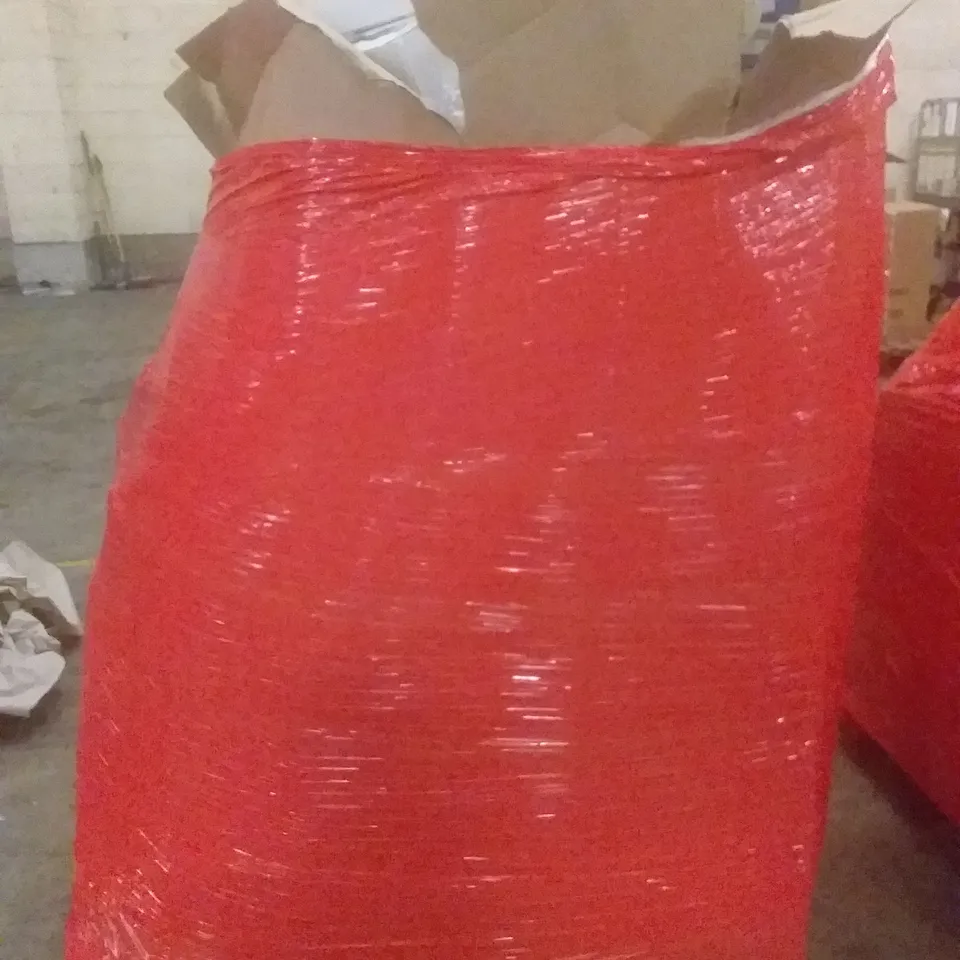 PALLET OF ASSORTED ITEMS INCLUDING PORTABLE MONITOR, 360 OBJECT TRACKING HOLDER, HAND JUICE EXTRACTOR