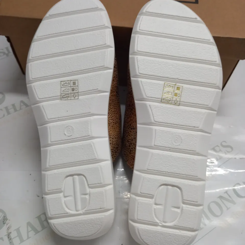 BOXED PAIR OF CUSHION WALK GOLD STRAPPY SANDALS - SIZE 6