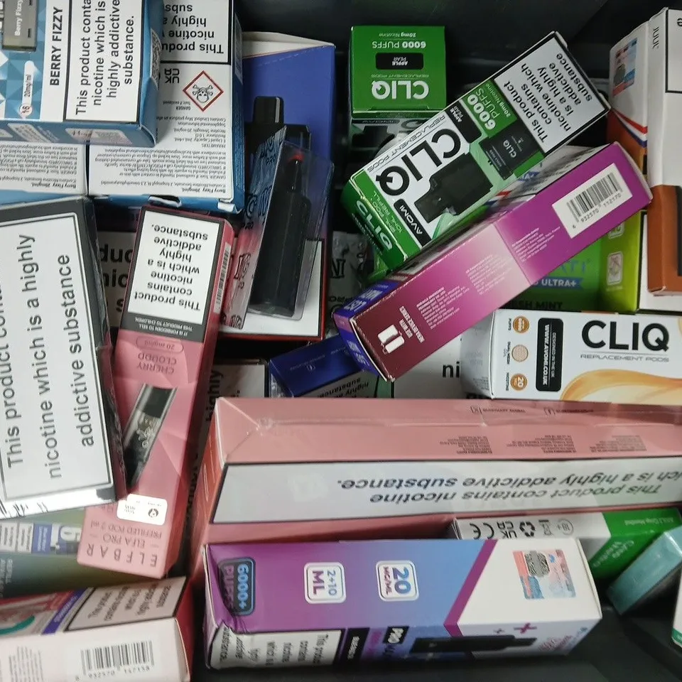 APPROXIAMTELY 15 ASSORTED VAPING PRODUCTS TO INCLUDE HIGO, LOST MARY, ETC - COLLECTION ONLY