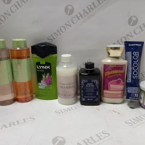 LOT OF APPROX 10 ASSORTED BEAUTY ITEMS TO INCLUDE PIXI COLLAGEN TONIC, LYNX FRESH BOOST MULTI WASH, MATRIX SOCOLOR #510N, ETC