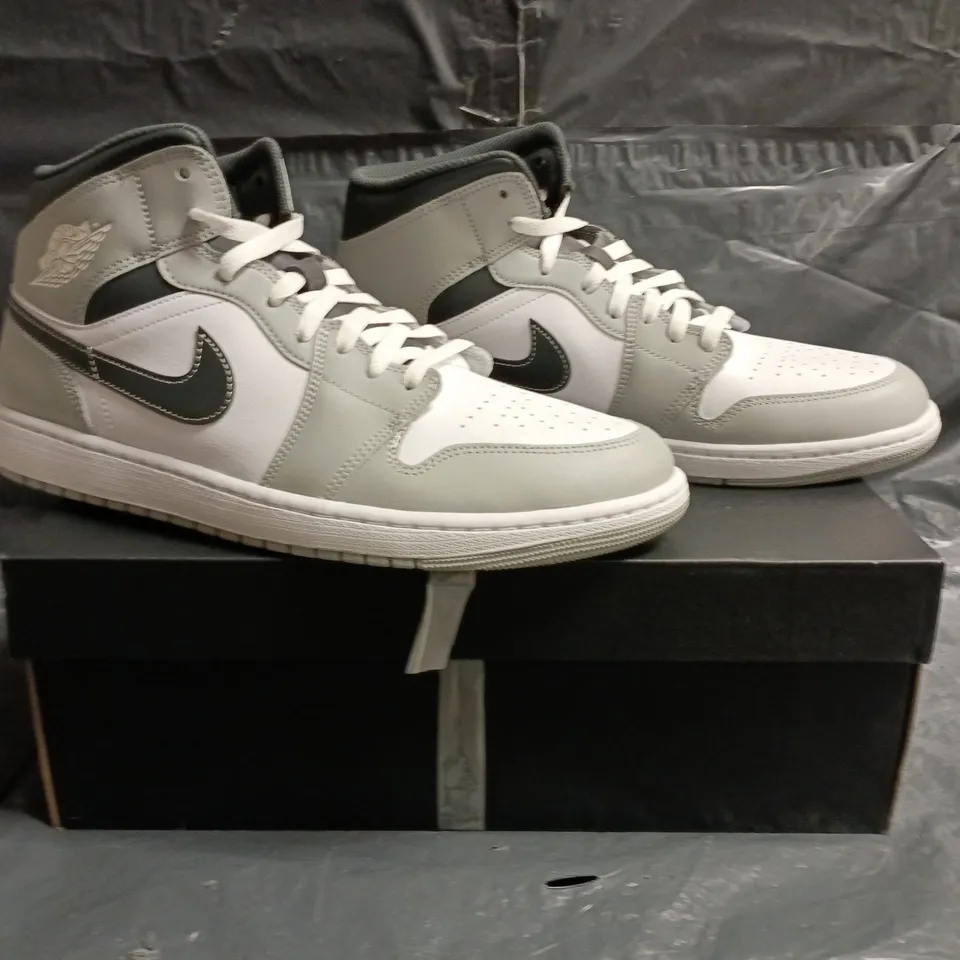 BOXED PAIR OF NIKE AIR JORDAN 1 MID SHOES IN GREY/WHITE/BLACK SIZE UK 11